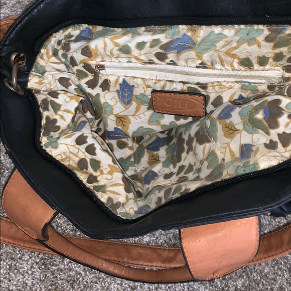 Adjustable black purse - Picture 3 of 4